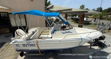 B2 Marine Cap Ferret 550 WA