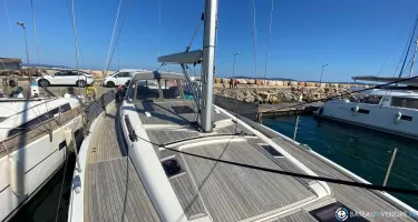 Beneteau Oceanis 60