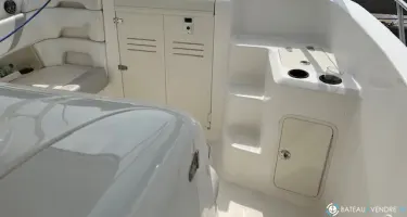 Boston Whaler  320 Outrage