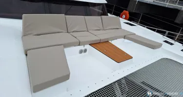 Fountaine Pajot Aura 51