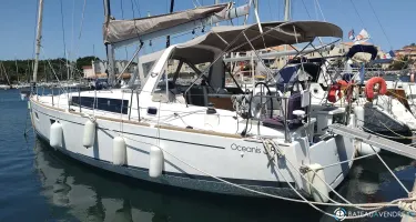 Beneteau Oceanis 38.1