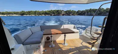 Prestige Yachts  460 Fly