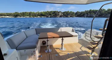 Prestige Yachts Prestige 460 Fly