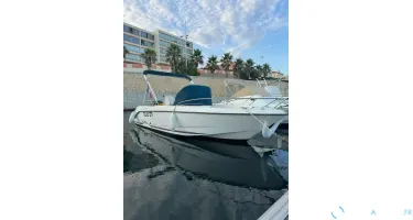 B2 Marine  650 Open