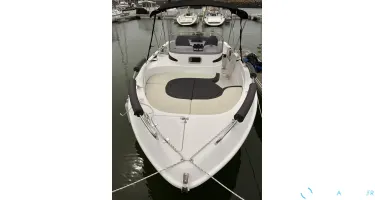 B2 Marine Cap Ferret 652 Open