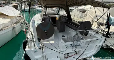 Dufour  37