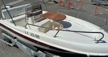 Marine Compositi  475 Confort