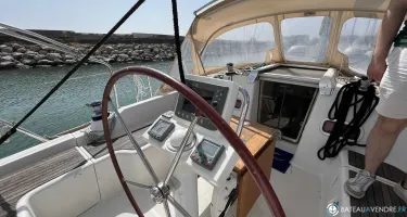 Beneteau Oceanis 37