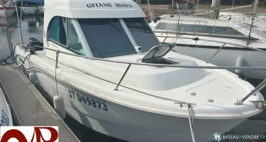 Beneteau Antares 650