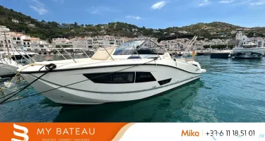 Quicksilver Activ 875 Sundeck