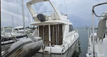 Marine Project Princess 315 Fly