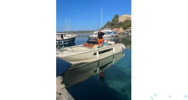 Invictus  270 CX