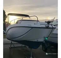 Quicksilver  555 Cabin