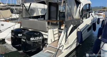 Beneteau Antares 9 OB