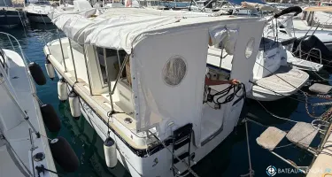 Beneteau Antares 700 Fishing
