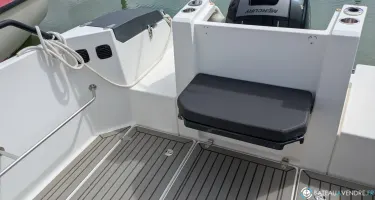 Bella Boats  700 Raid