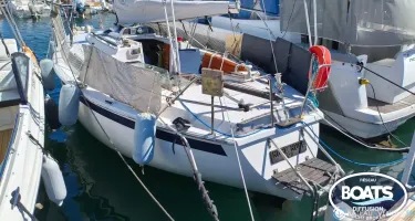 Edel  820