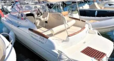 Jeanneau Leader 705