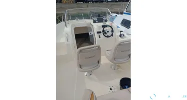 Quicksilver  675 Sundeck
