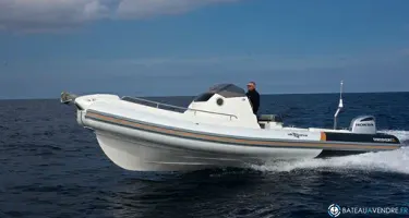 Altamarea Discovery 28