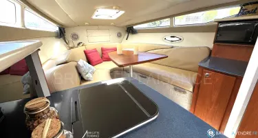 Bayliner  265 SB
