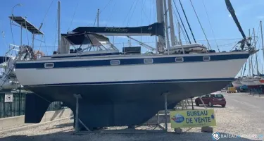 Hallberg Rassy  38
