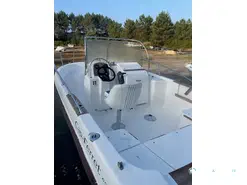 B2 Marine Cap Ferret 650