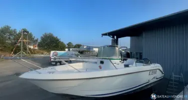B2 Marine Cap Ferret 650