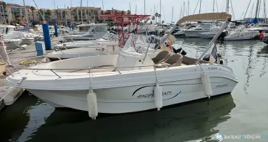 Pacific Craft  545 Open
