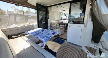 Jeanneau NC 37