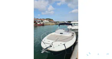 Jeanneau Cap Camarat 7.5 WA