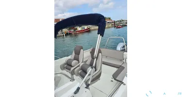Jeanneau Cap Camarat 7.5 WA Serie 2