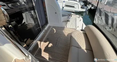 Meridian Yacht Sedan 341
