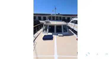 Dagless Fleur De Lys