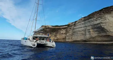 Lagoon  500