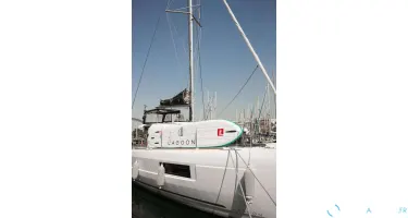Lagoon  40