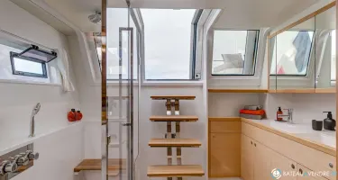 Lagoon  620