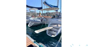 Lagoon  380