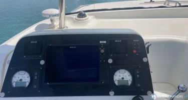 Lagoon  42