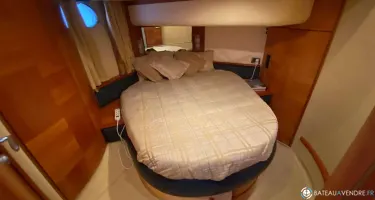 Azimut  50 Fly