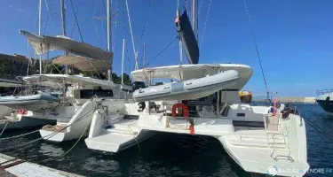 Lagoon  42