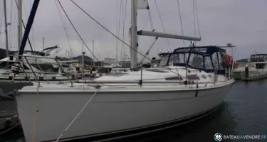 Hunter  38