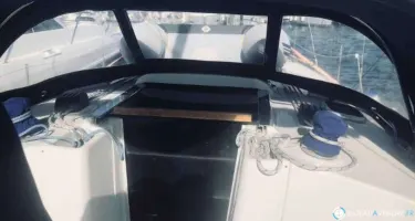 Hunter  38