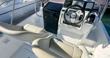 Beneteau Flyer 6 SUNdeck