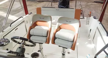 Beneteau Flyer 7 SUNdeck