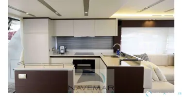 Jeanneau Prestige 750