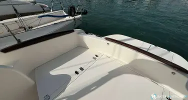 Jeanneau Leader 705