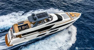 Ferretti  920