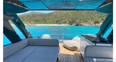 Ferretti  670