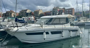 Jeanneau Merry Fisher 855